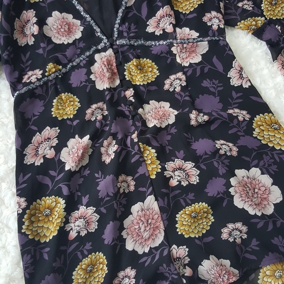 Floral romper - Picture 5 of 6